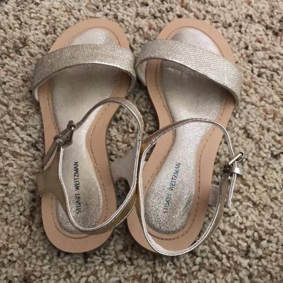 Girls Gold Sandals - Picture 2 of 3